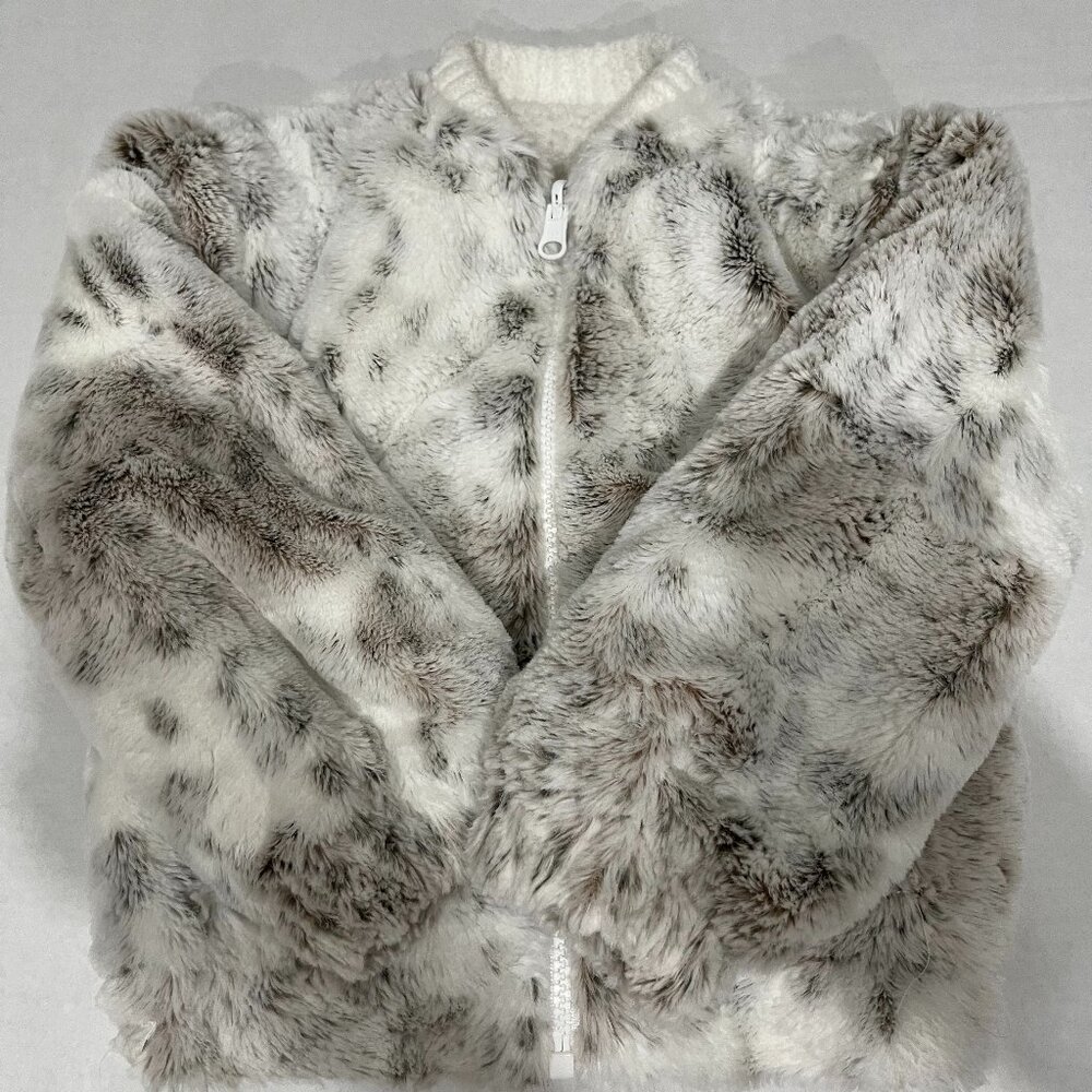 Girl - 2T/3T - Barefoot Dreams Cozy Chic Faux Fur Jacket